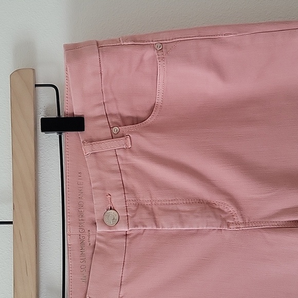 Chico's So Slimming Girlfriend Ankle Jeans Size 10/Medium Dusty Coral - Picture 4 of 7